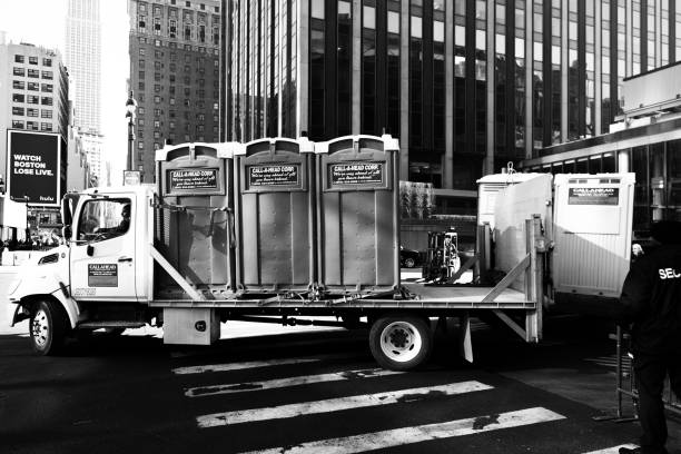 Affordable portable toilet rental in Jeffersonville, IN